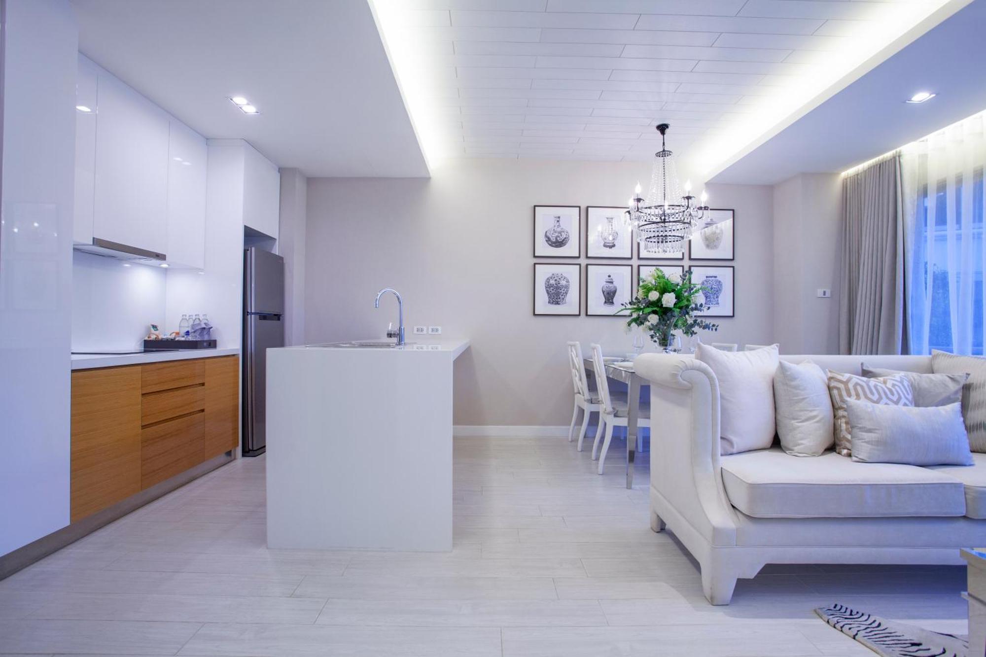 One Bedroom Vorra Ya Suite