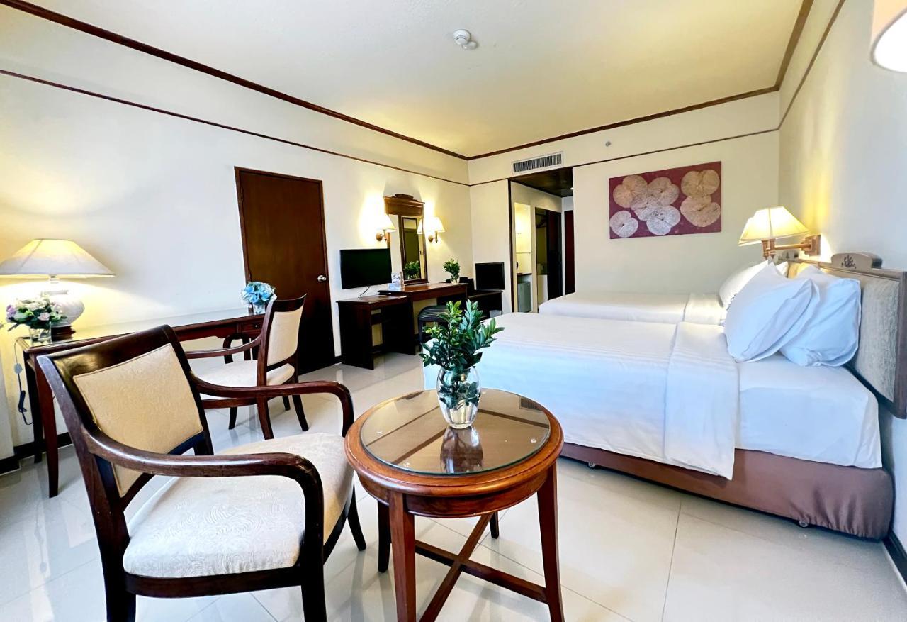 Superior Twin Room