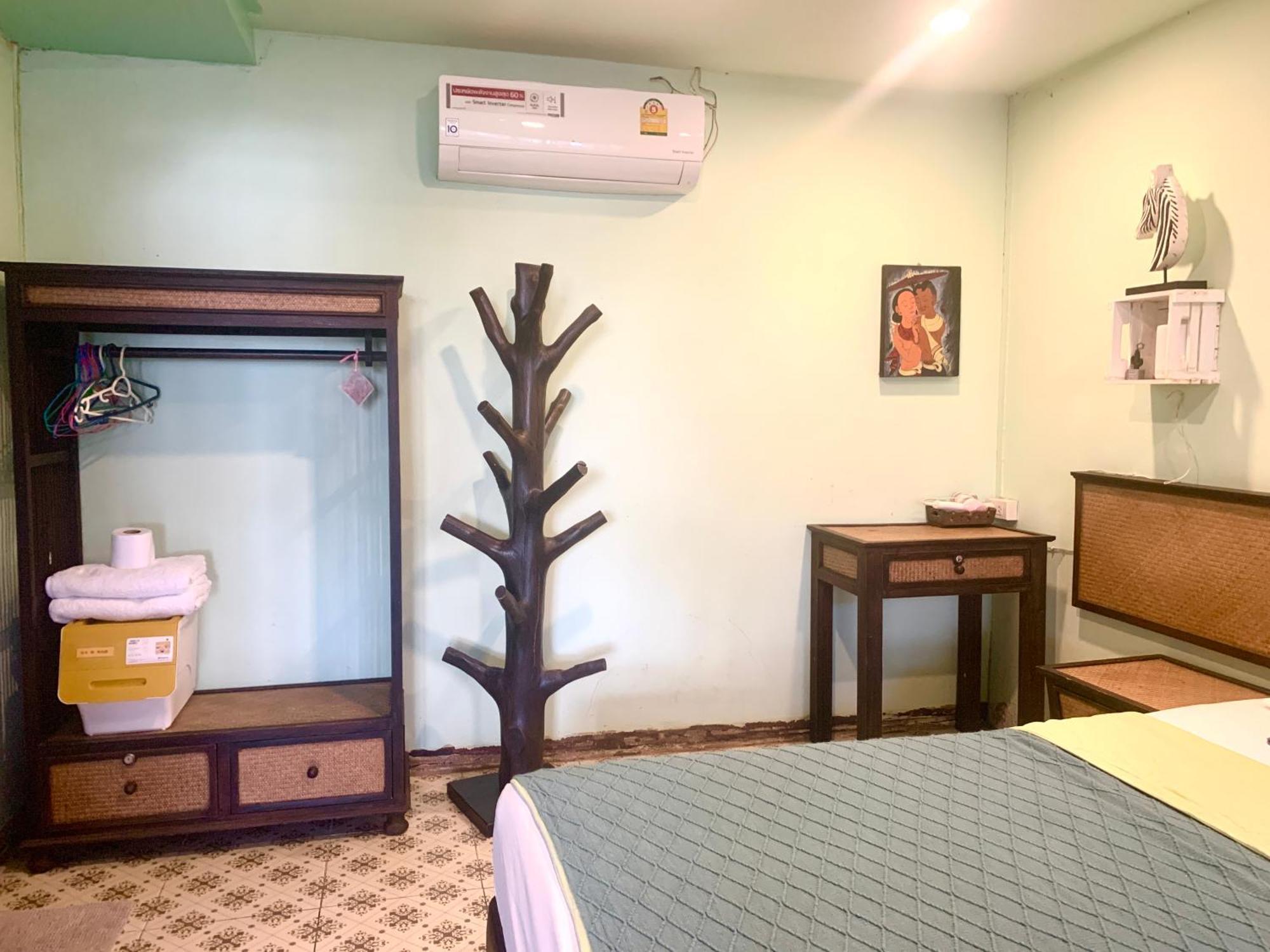 King Room Garden View