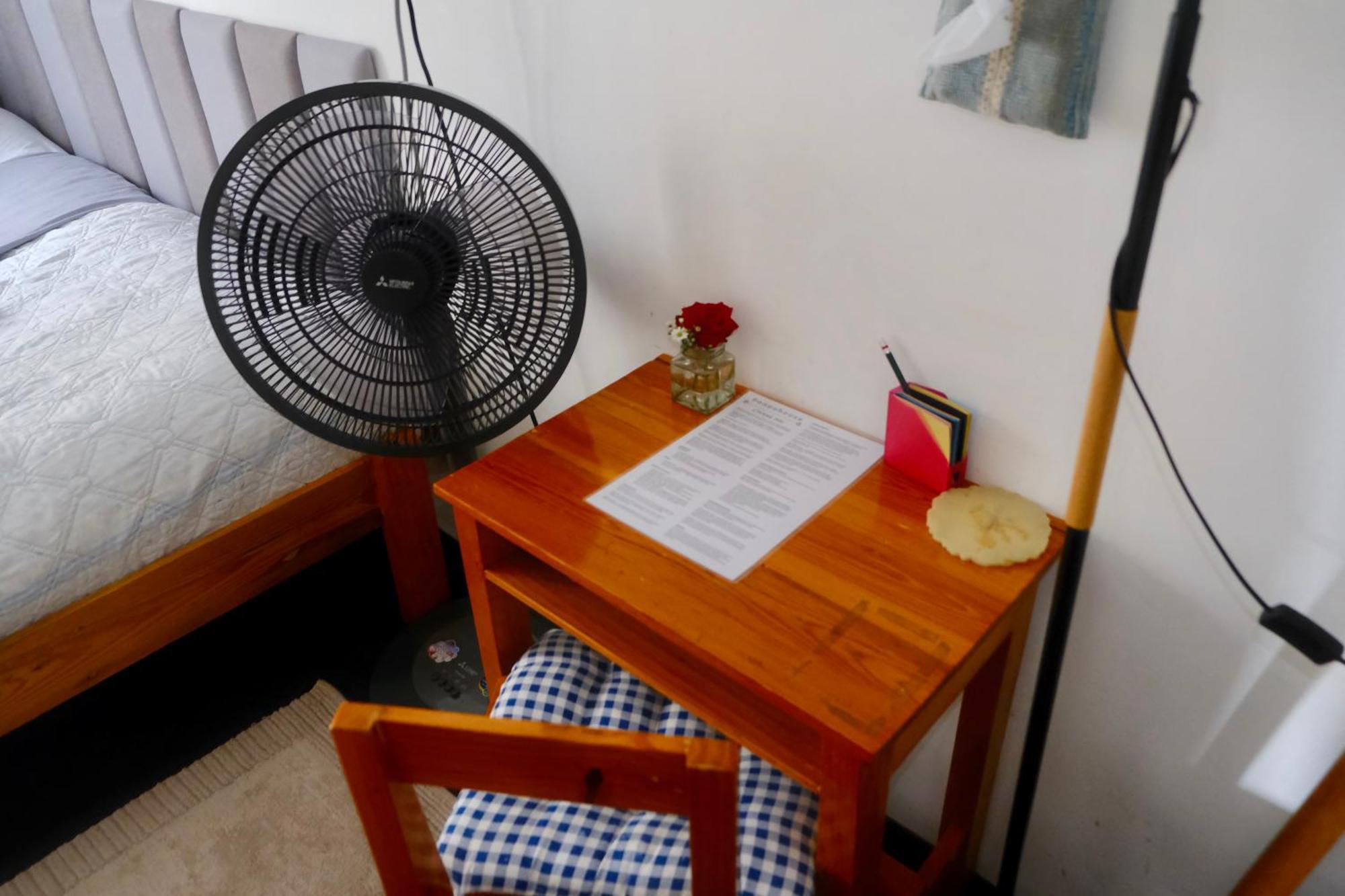 Small single room shared bathoom Aircon