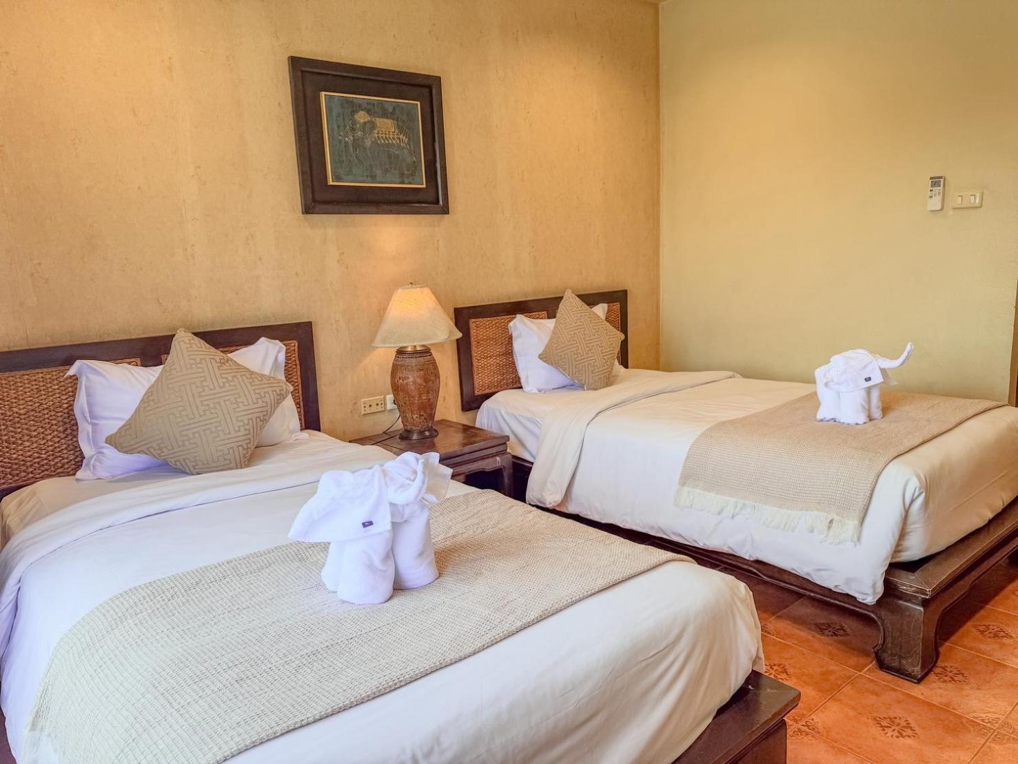 Standard Double or Twin Bedroom