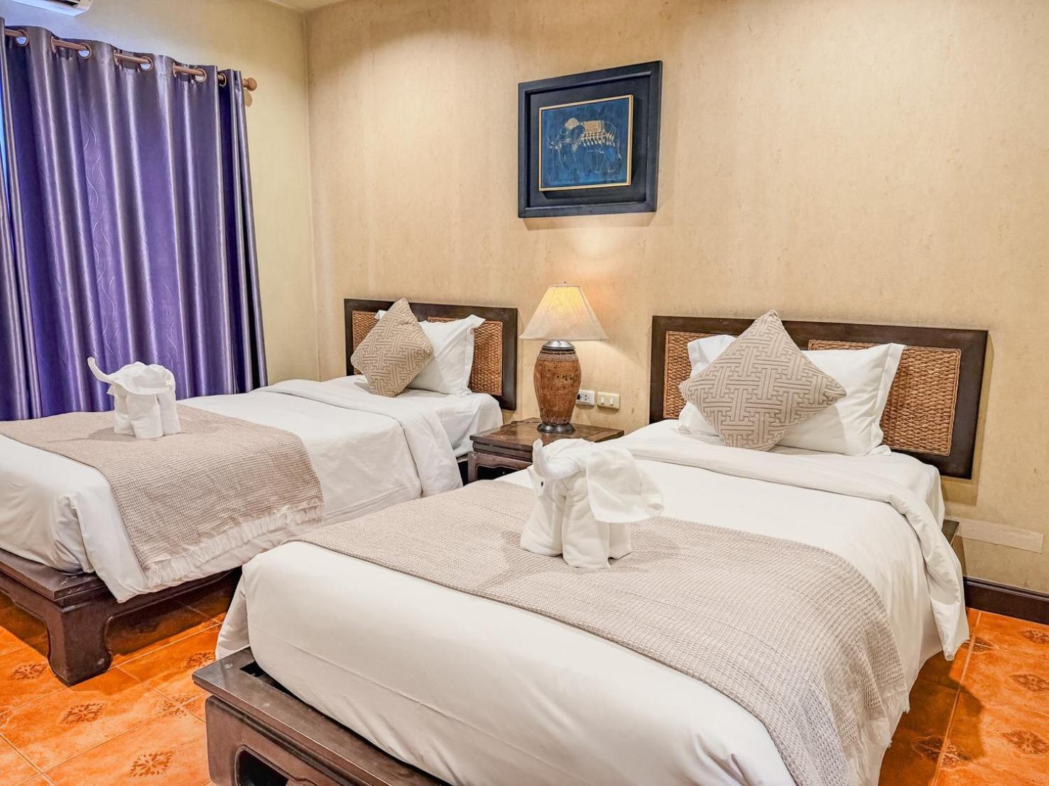 Standard Double or Twin Bedroom