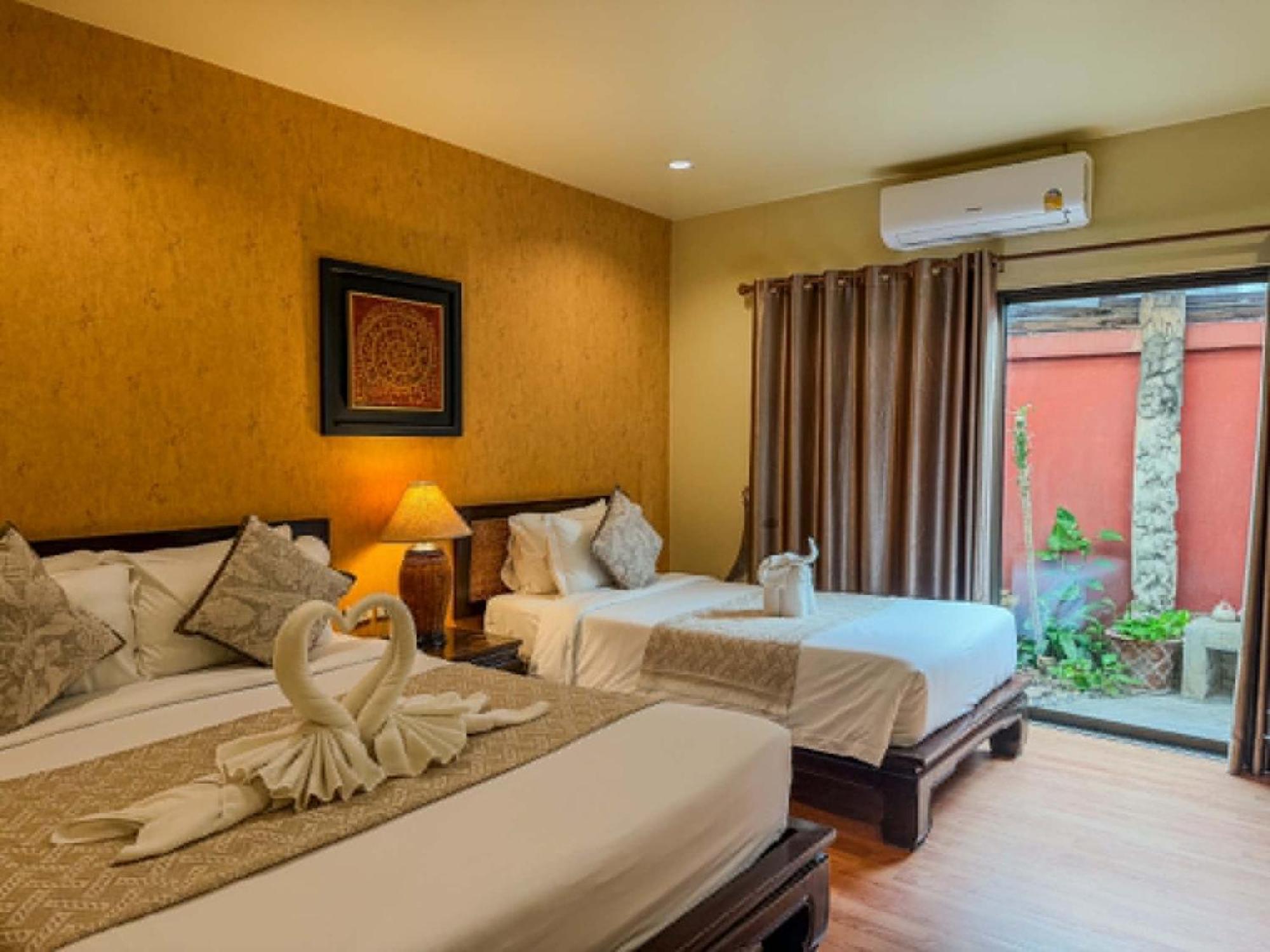 Superior Family Bedroom Garden