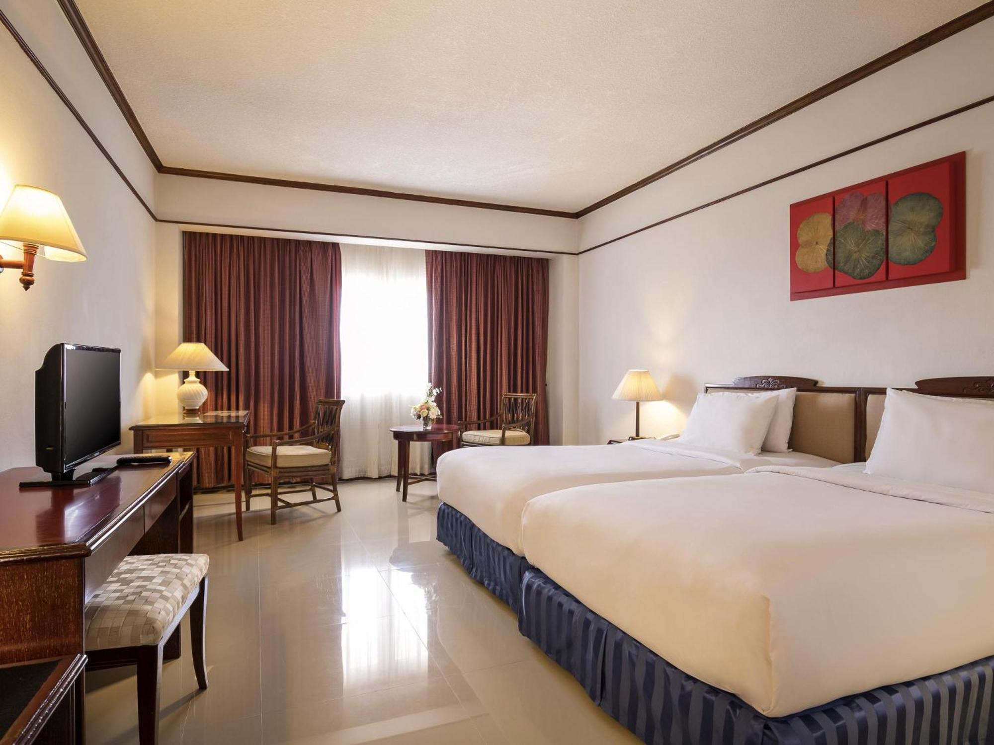 Standard King Room