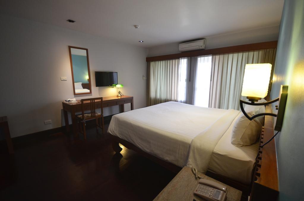 Executive Two-Bedroom Apartment