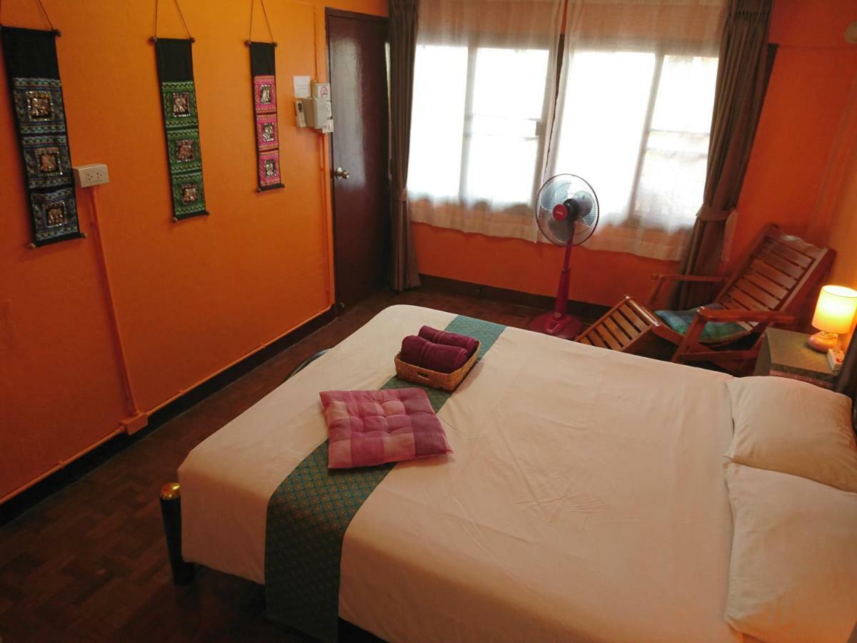 Double Room Private Bathroom