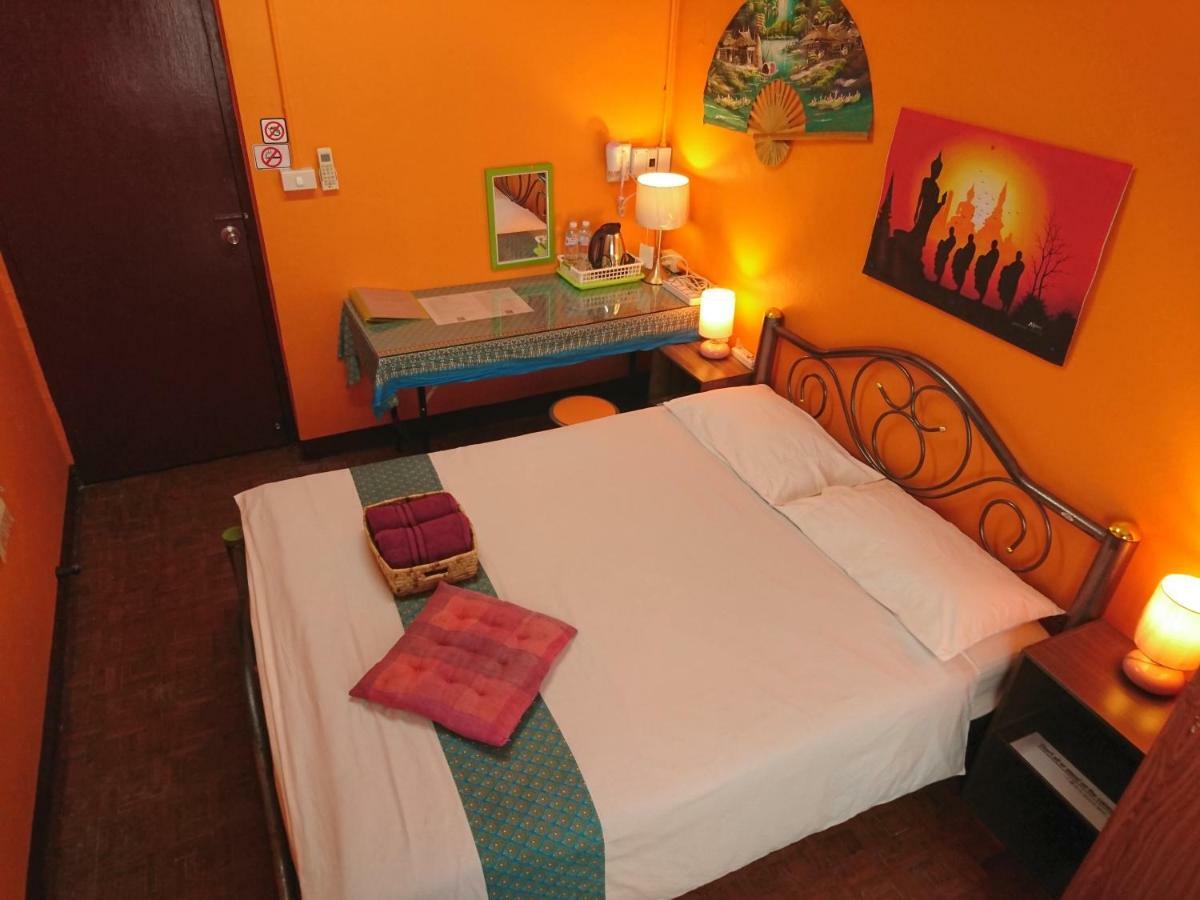Double Room Private Bathroom