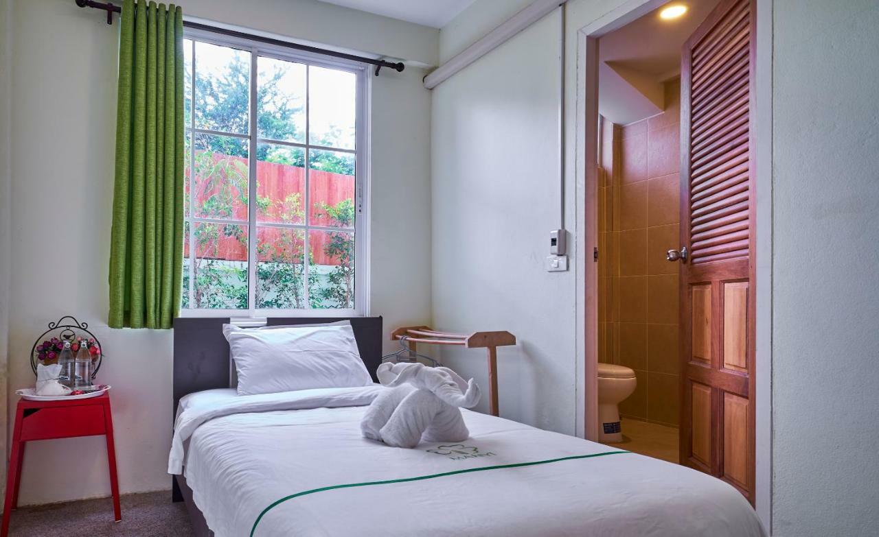 Single Room Private Bathroom