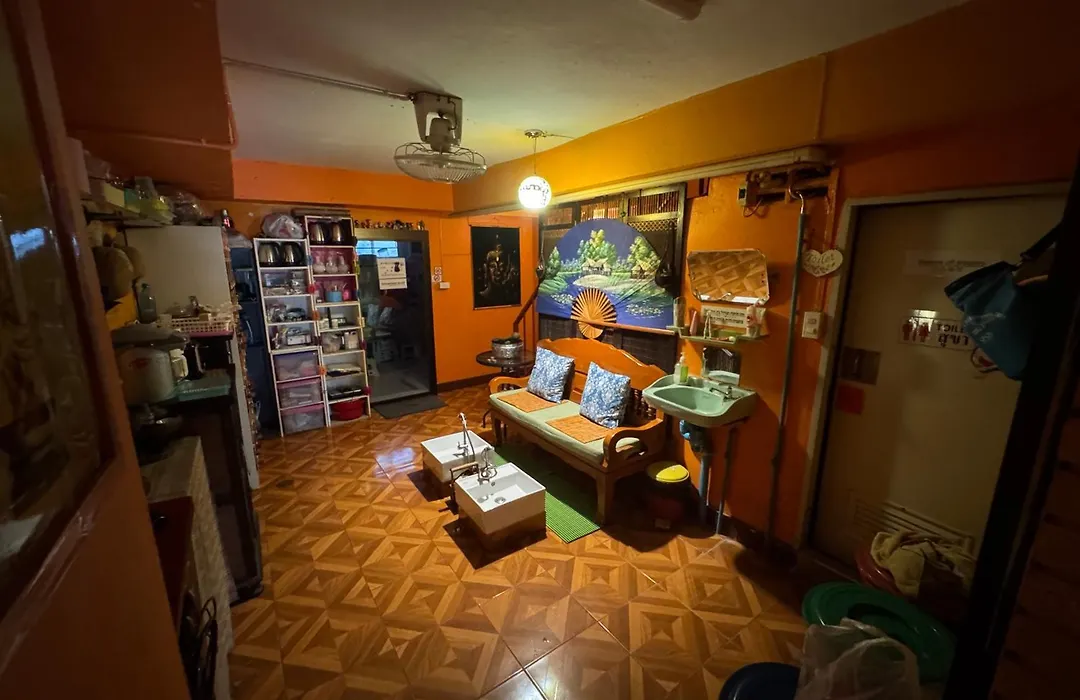 Meechok Home-1
